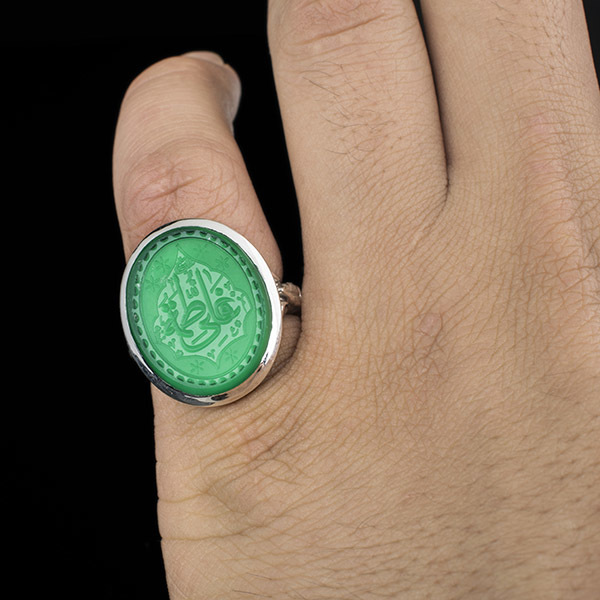  انگشتر مردانه عقیق سبز خطی دست ساز 